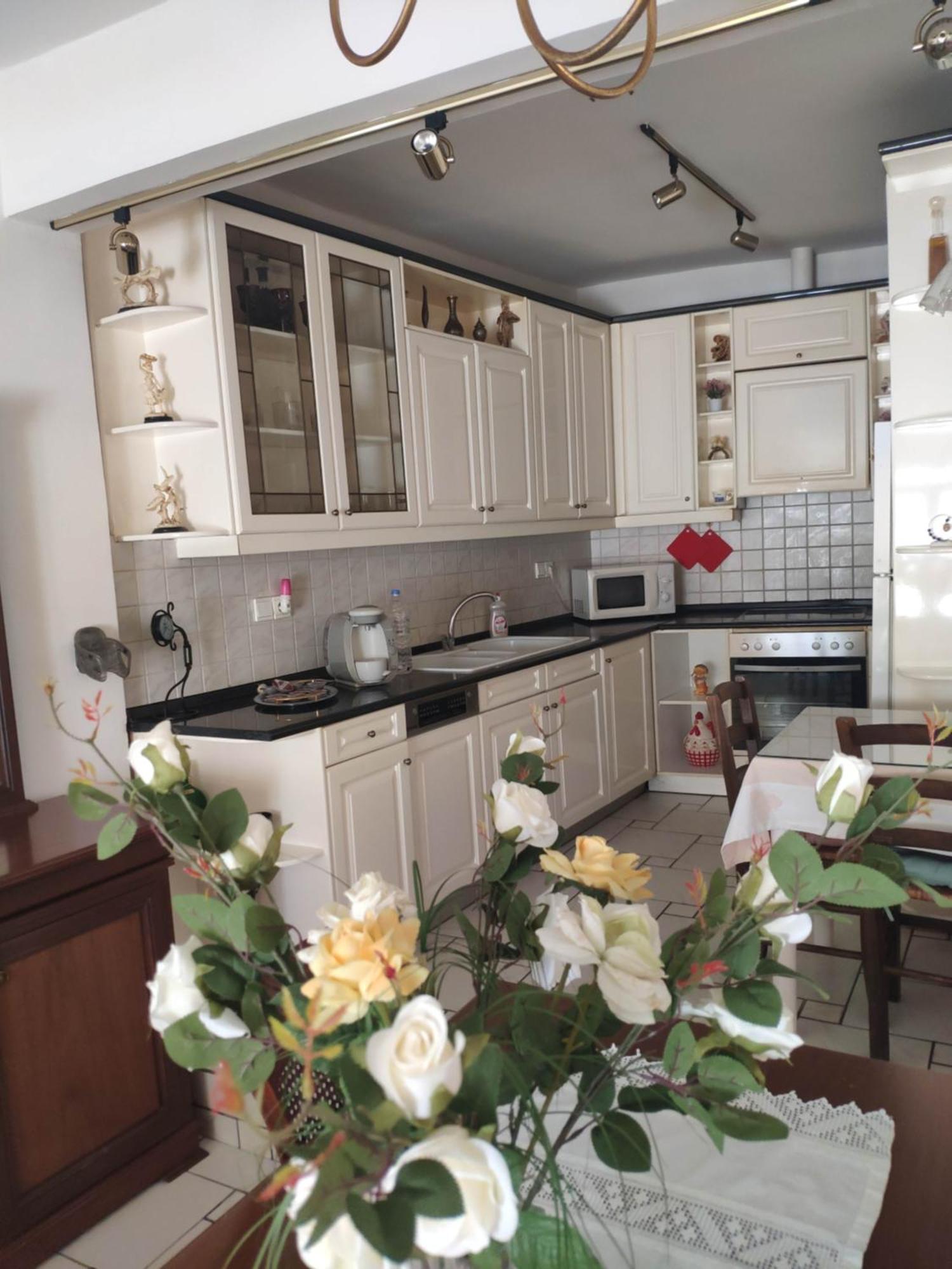 Sunny New Classic House Appartement